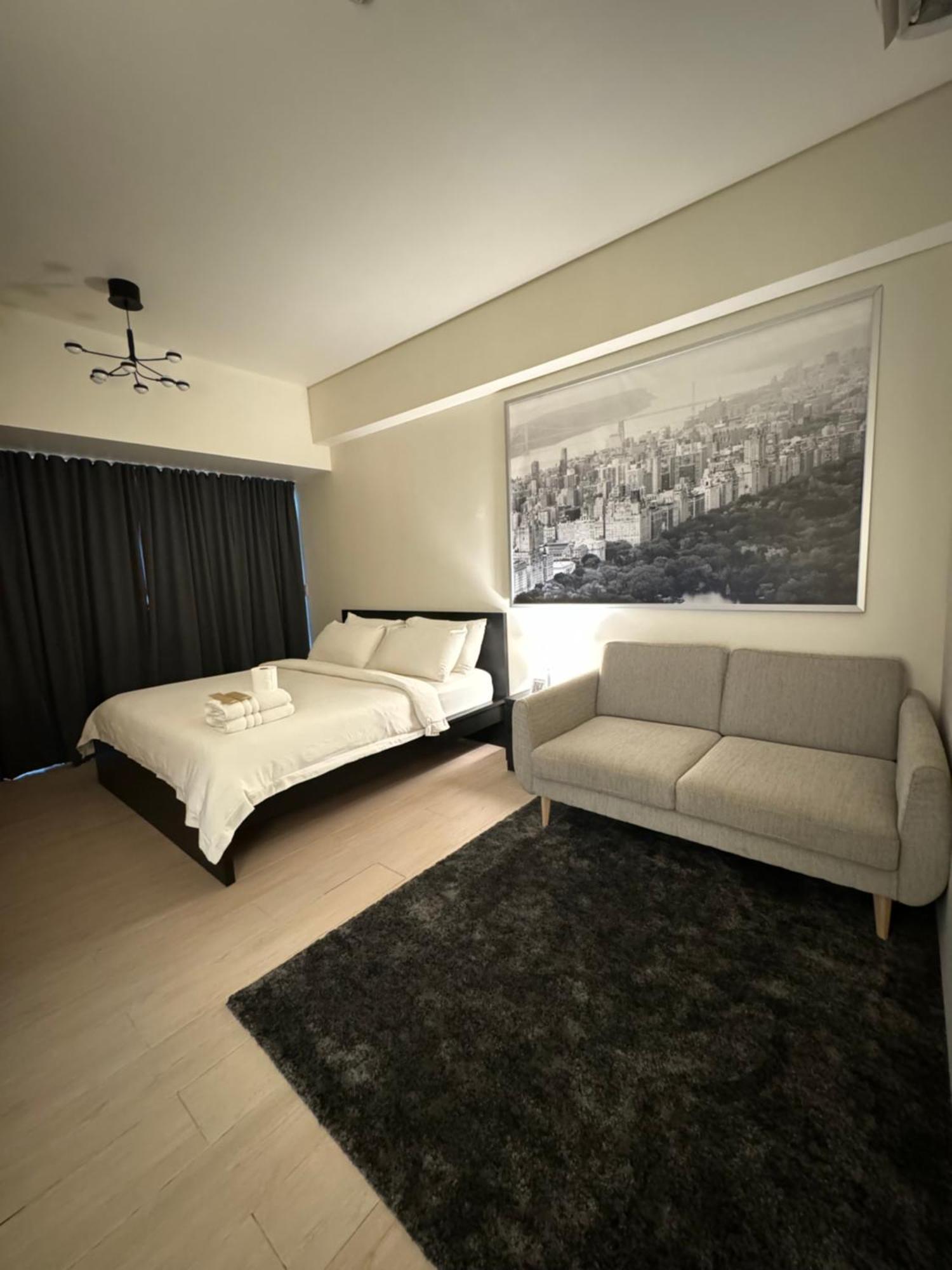 81 Newport Blvd Cluster 4 Unit B 3Rd Flr By Rechelle Nunag Pasay Eksteriør billede